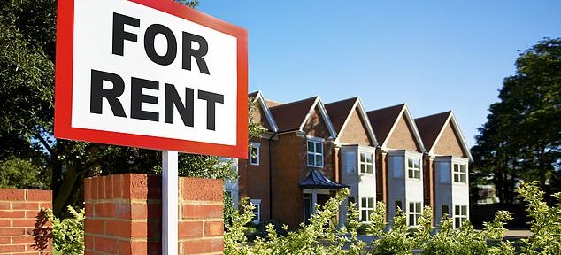 Soaring UK demand for rents pushes cost to near £1,000