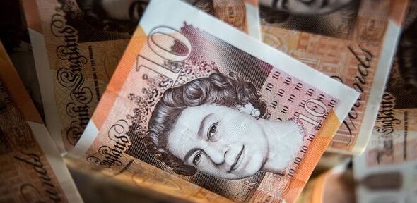 Average asking price of UK homes down by 2.1% in a month